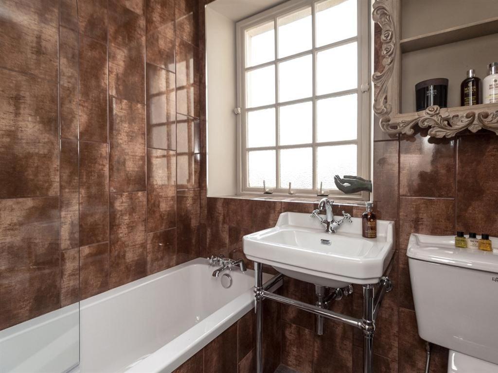 Canongate Luxury Homestay Edinburgh Luaran gambar